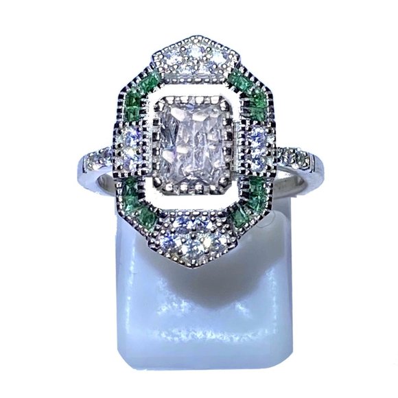 Vintage Estate Inspired Ring - Synthetic Emeralds & Diamonds - Size 6, 7 or 8 - Picture 5 of 12